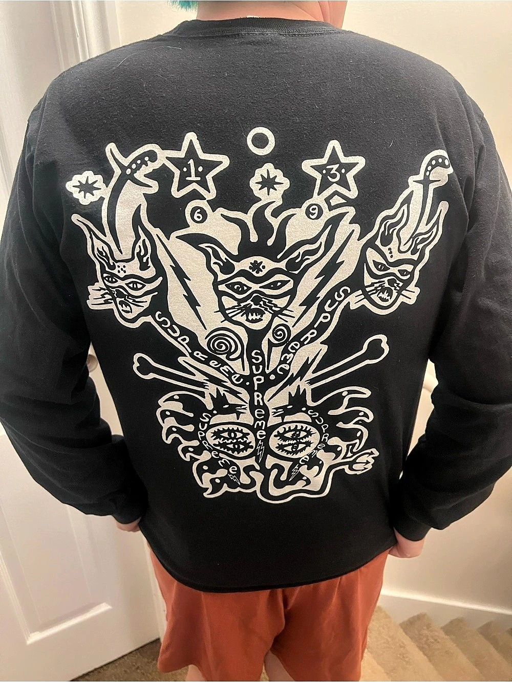 Vintage Supreme!!! Long sleeve graphic tee!